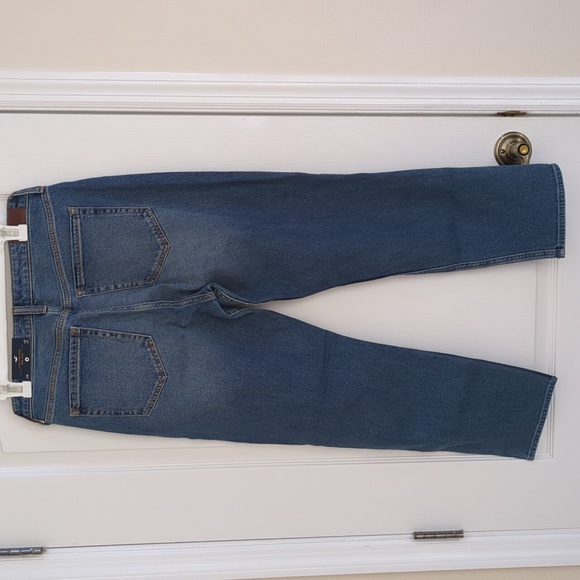 Hollister Women's High Rise Distressed Mom Denim Jeans - Picture 6 of 11